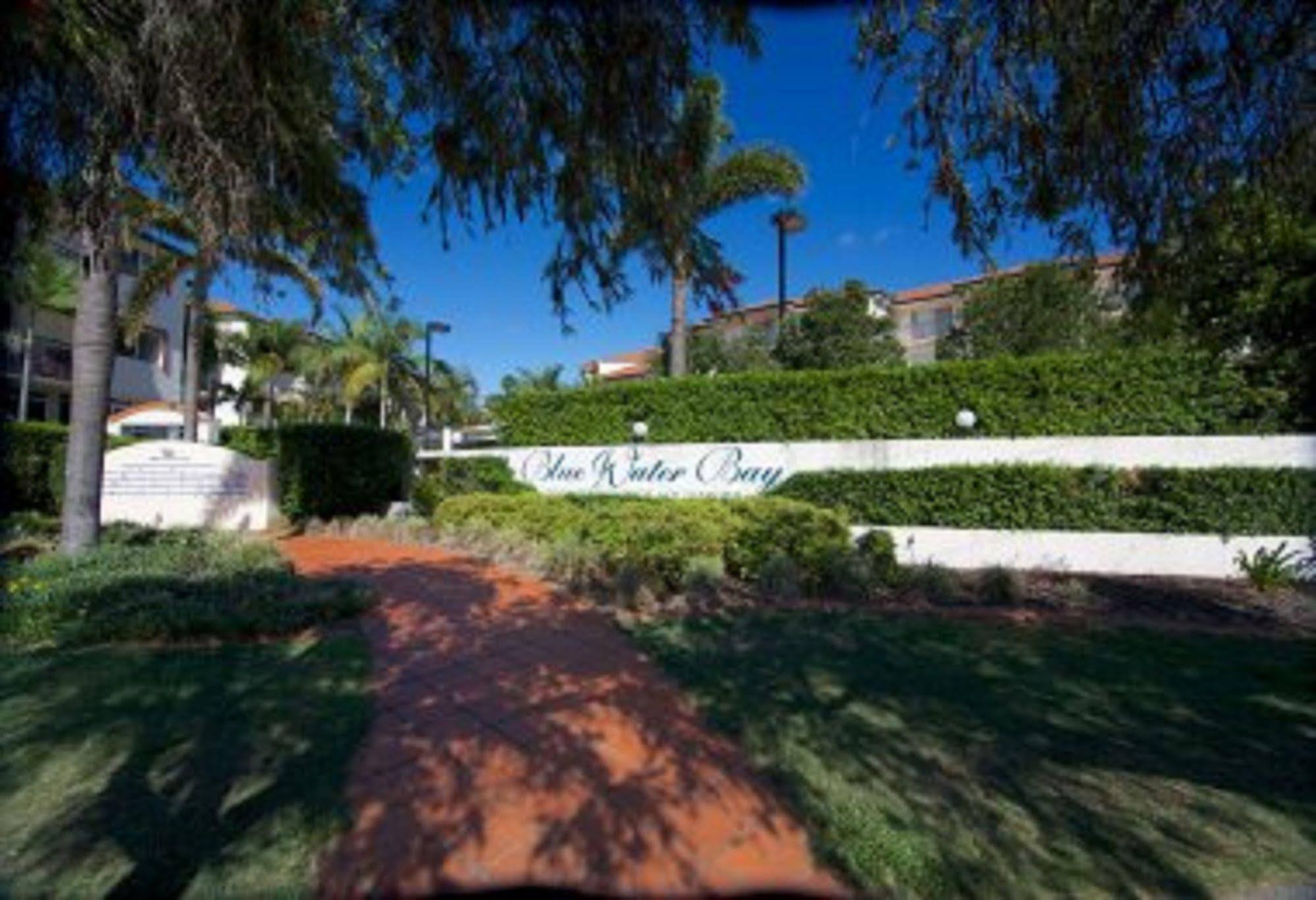 גולד קוסט Blue Water Bay Villas מראה חיצוני תמונה