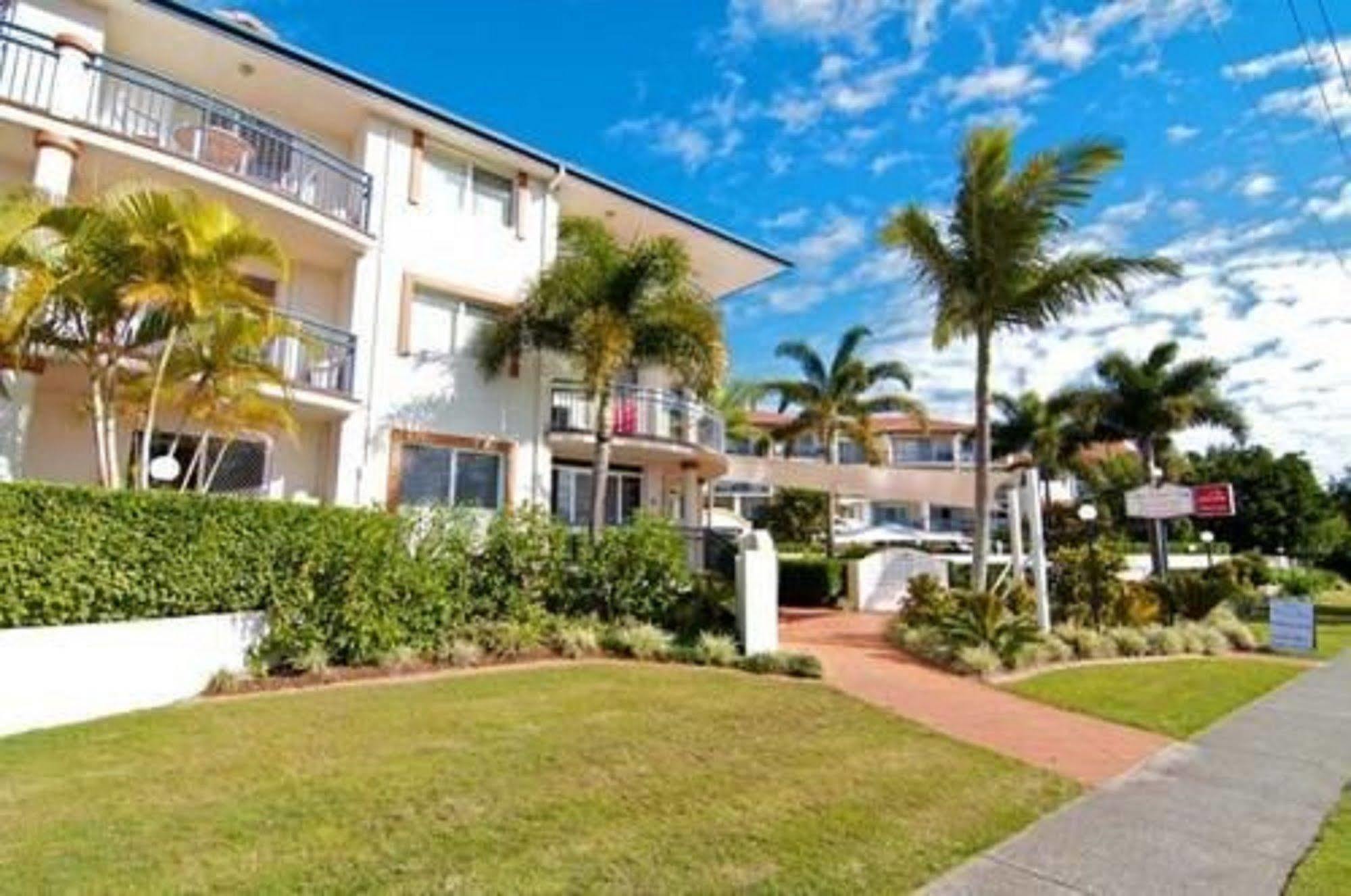 גולד קוסט Blue Water Bay Villas מראה חיצוני תמונה